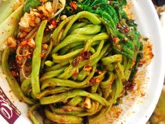 油泼菠菜面-老陈婆手工面庄