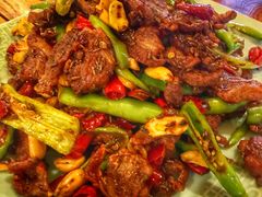 -闯关东东北农家菜(崂山石老人店)