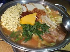 部队火锅-富乐满韩国正宗炸鸡韩国料理(虹泉路店)
