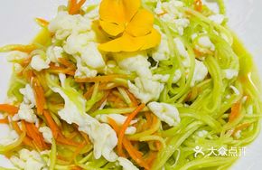 Health-Preserving Tofu and Cucumber Stir-Fry