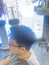 -藤野造型烫染·漂发