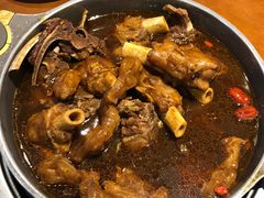 -亿诣蝎府炸酱面羊蝎子火锅(酷车小镇店)