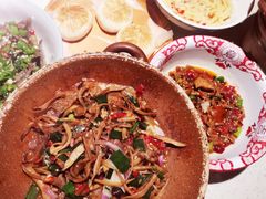 干豆角焖红烧肉-老湖南民间菜·牛肉十八炒(花都店)