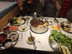 -捞小鲜虾滑海鲜自助火锅(嵊州吾悦店)