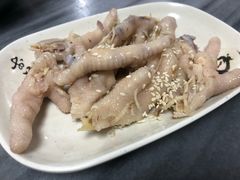 沙姜鸡脚-黄师奶甜品店