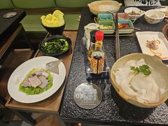 -得意咚瓜·顺德鱼生·冬瓜火锅(深圳首店)