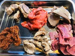 -金鼎雪山牦牛杂火锅(理县总店)