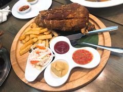 德国烤猪脚-The Dishes Seafood & Restaurant