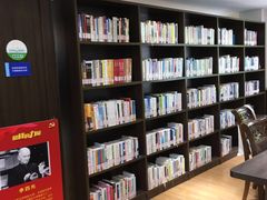 -杨浦区图书馆(长海路街道分馆)