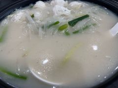 -鹏城人家海鲜酒家·23年老字号(较场尾店)