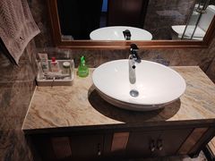 -弘安丽水温泉酒店