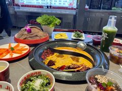 -生活如沸·顺德水牛奶火锅(大学路店)