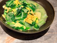 小白菜烩腐竹-吕氏焗小鲜•花园餐厅(八大关店)