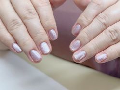 -UU·NAIL美甲美睫專門店