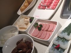 -海底捞火锅鲜切牛肉主题店(长寿路店)