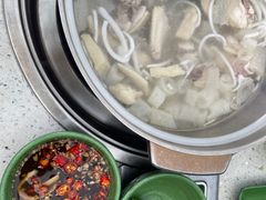 -润园四季椰子鸡火锅(海上世界店)