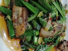 青蒜回锅肉-良泉足疗