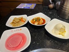 -木槿花韩式炭烤·熟成肉工坊(孙文东路店)