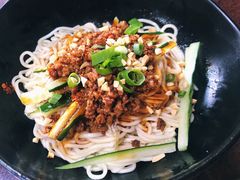 -口口香小吃店
