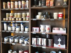 零售区-星巴克(舟山蜈蚣峙店)