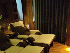 -臻享养生·SPA·影院式足道(汇臻店)