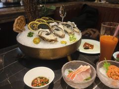 -半岛翡丽海鲜自助餐厅(观风亭店)