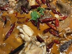 辣跳跳牛蛙-马头巷·食景园(苏州总店)