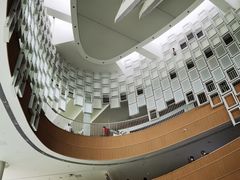 -广州市白云区图书馆