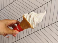 -肯德基(西影路店)