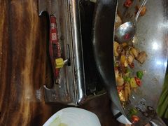 -老唐三下锅 ·张家界地标美食(溪布街店)