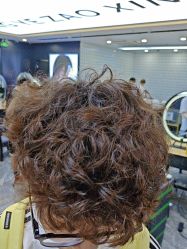 -藤野造型·专业烫染店