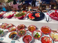 -老牌坊云南鱼豆花火锅(哈西万达店)