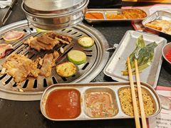 -炽城·烤肉名家(鸿达中央广场店)