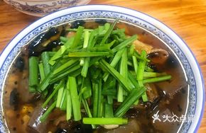 Duck Blood Noodles with Beef