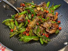 -堂瓦里·33年传统赣菜(第一街区店)