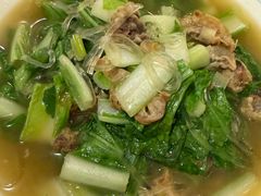 -闯关东东北农家菜(崂山石老人店)