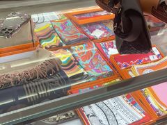 -小鱼中古奢侈品回收