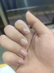 -蜜丝卡伦美甲美睫半永久