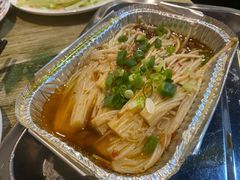 金针菇-玫瑰红烤羊排(北新桥三条店)