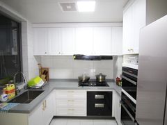 -创美居装饰(中洲里程店)