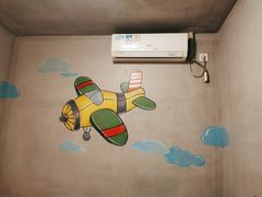 -卡罗酒店(东门晒布地铁站店)