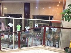 -地中海阳光大酒店(南昌红谷滩学府大道地铁站店)