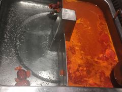 番茄双色汤底-海底捞火锅(龙茗路店)