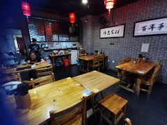 大堂-遵义虾子卢四羊肉粉(大沽路店)