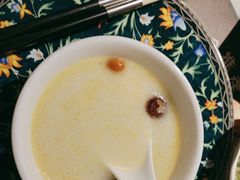 -尚尚仙·酸汤猪手·猪肚鸡火锅(华联万柳购物中心店)