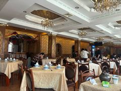 -维吾尔餐厅(宜山路店)