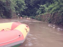 -崇州九龙峡漂流