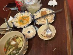 -Cuc Gach Quan Restaurant