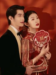 -樱花婚纱摄影