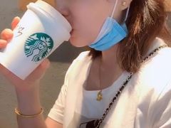 -星巴克臻选(周浦万达店)